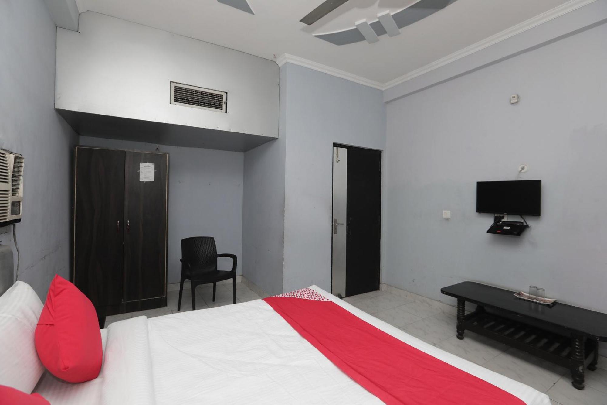 Super Hotel O Athithi Ghaziabad Buitenkant foto