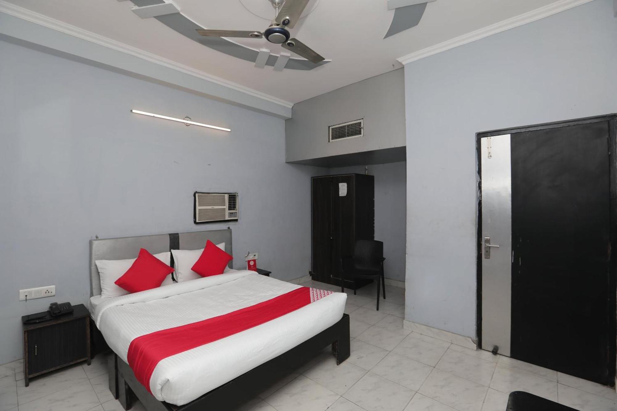 Super Hotel O Athithi Ghaziabad Buitenkant foto