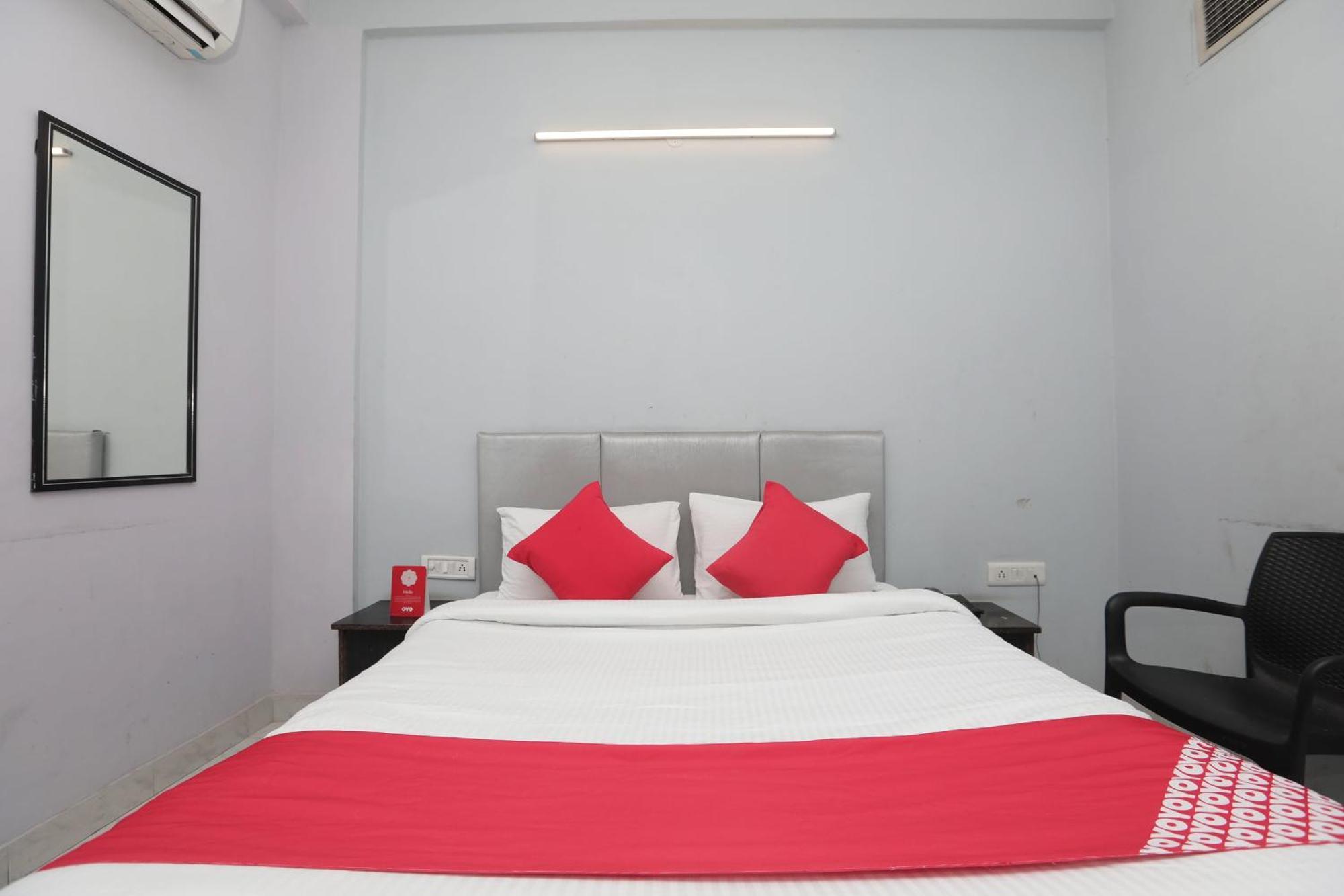 Super Hotel O Athithi Ghaziabad Buitenkant foto
